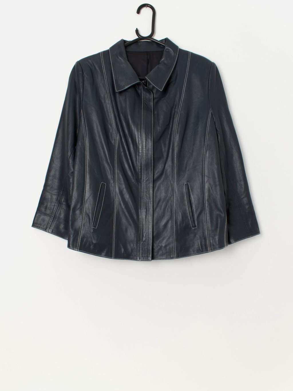 Y2K stunning leather fitted jacket in navy and white - M