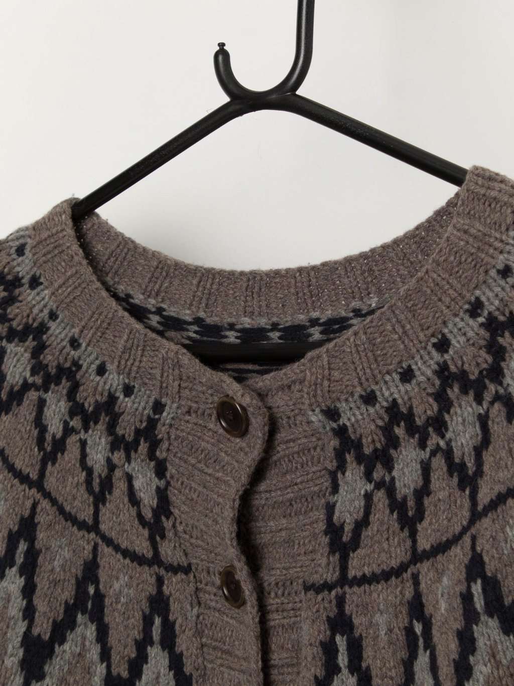 Chunky belted cardigan with patterned yoke - Medium - Image 2