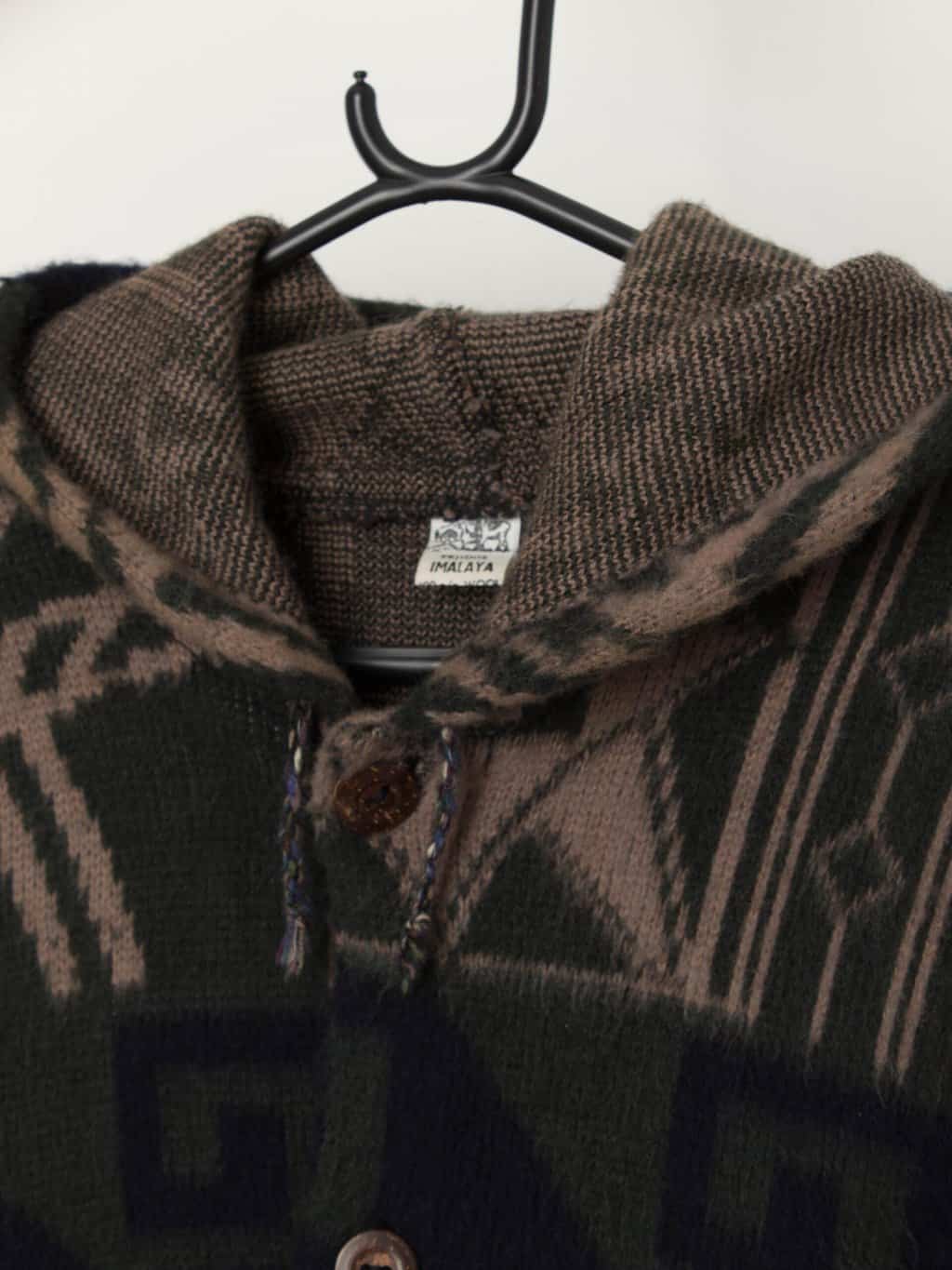 Vintage handmade hooded cardigan coat with llama / alpaca design - Large - Image 2