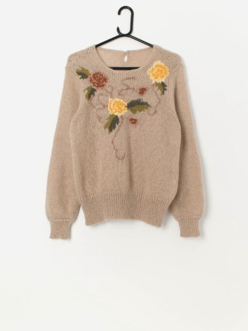 Vintage handknitted floral beige sweater - Small / Medium
