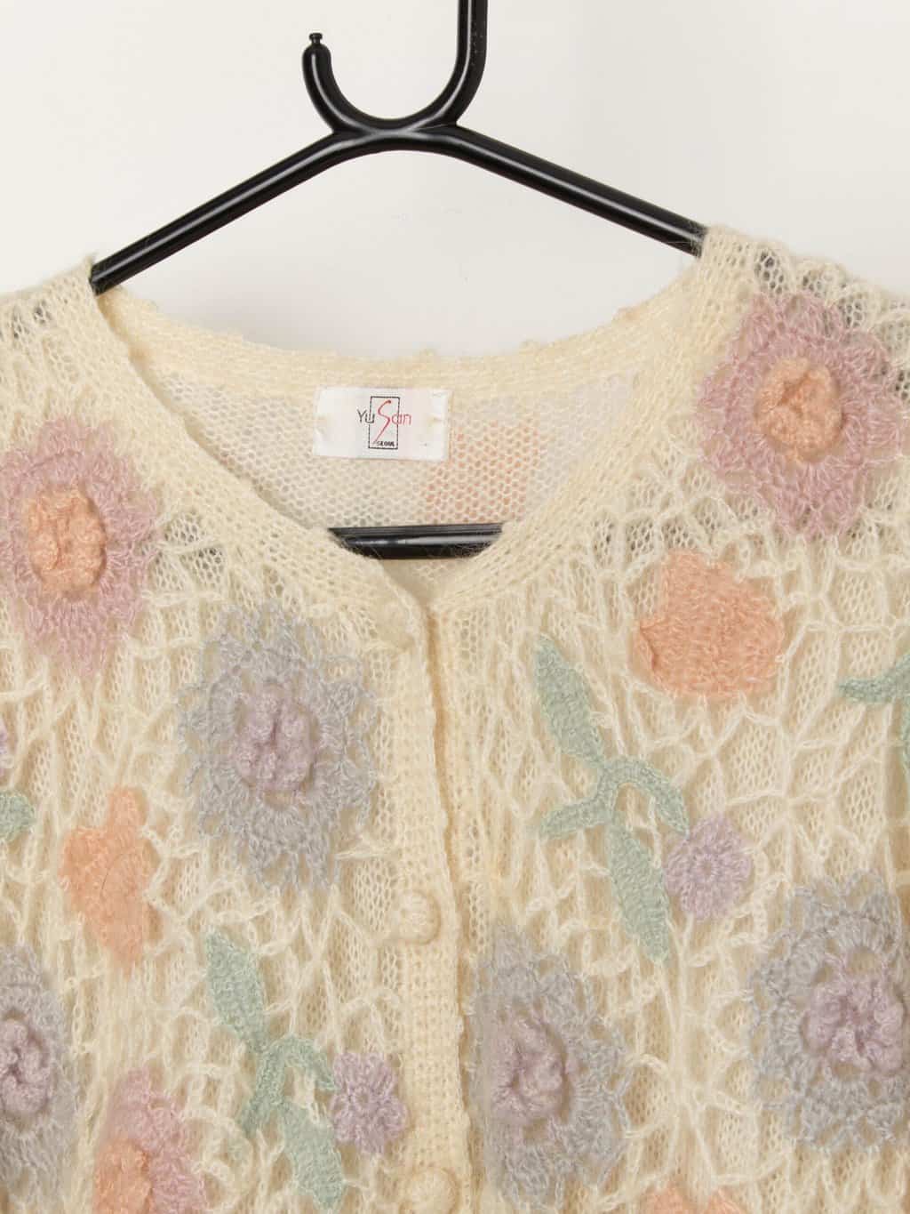 Pretty vintage pastel knitted fluffy cardigan - M / L - Image 2