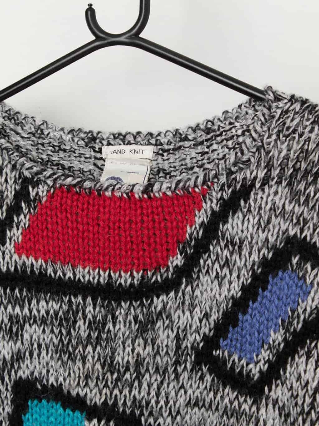 1980s vintage handknitted jumper with geometric pattern - Medium / Large - Image 2