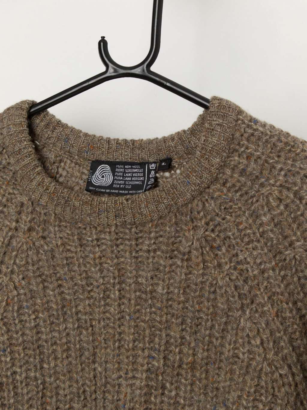 Vintage handknitted chunky knit wool jumper, fisherman jumper - Large - Image 2