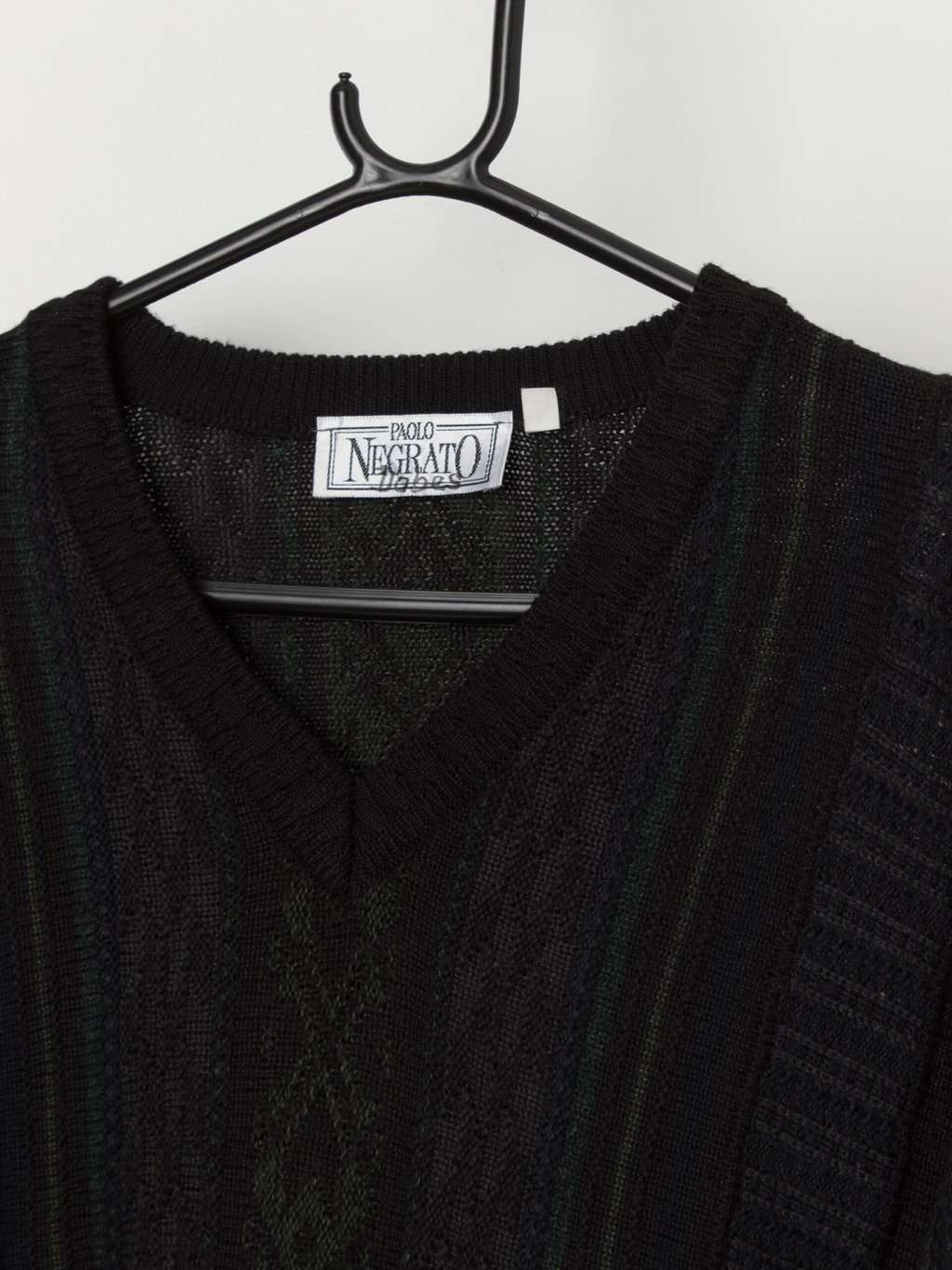 90s vintage knitted jumper in black and forest green - L - Image 2