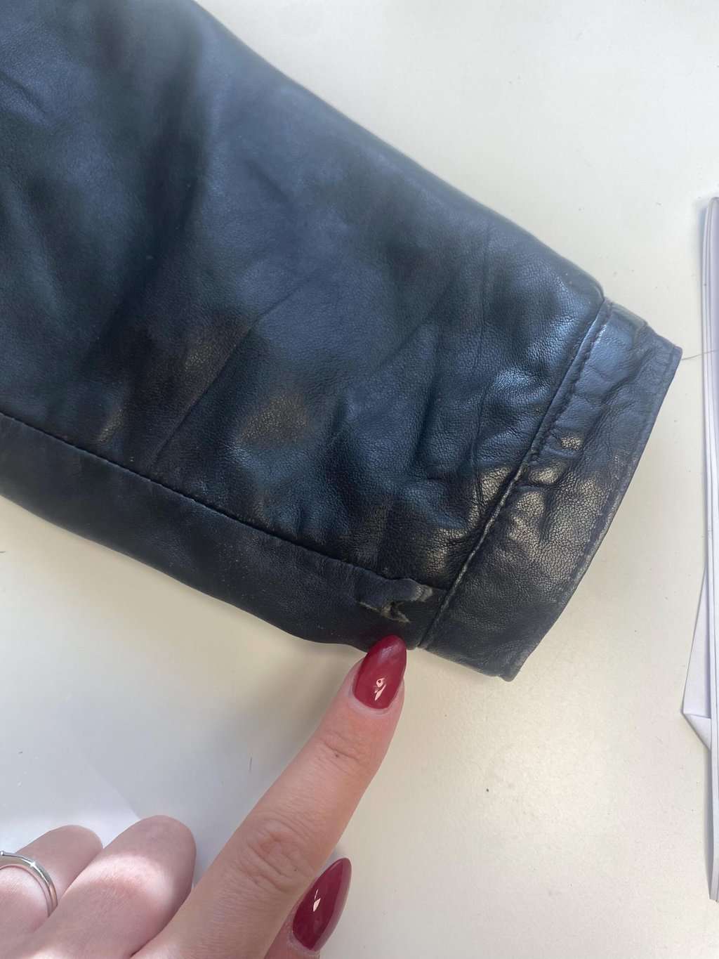 80s vintage black leather jacket, oversized - Medium - Image 6