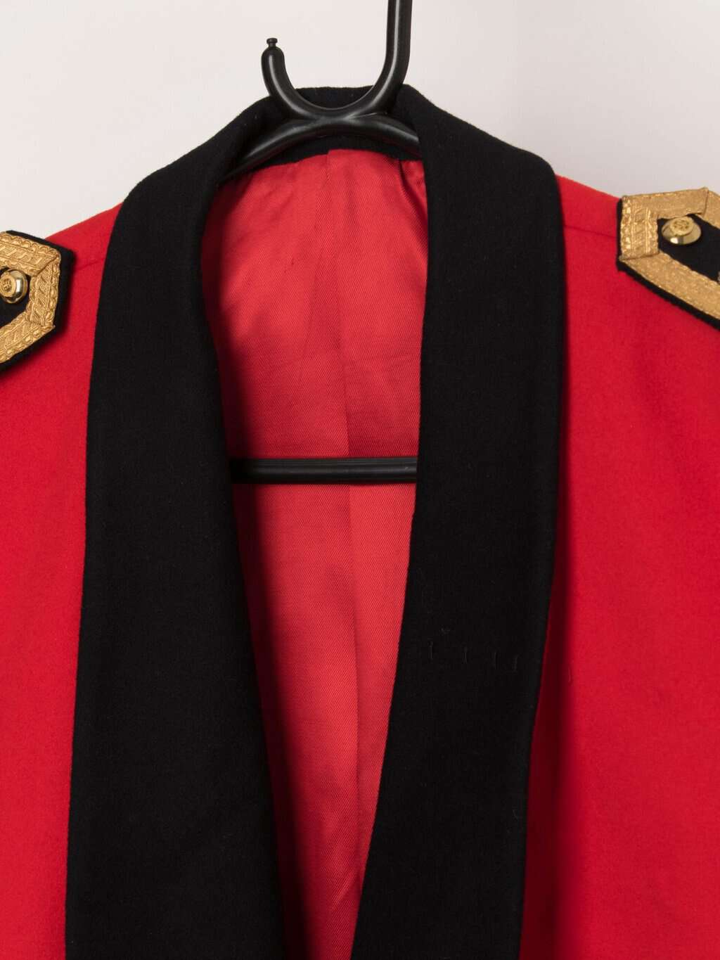 Vintage red military jacket with shoulder military pips - Small / Medium - Image 2