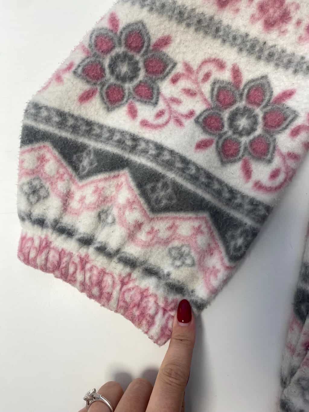 Vintage floral fleece in pink and grey - Large - Image 5