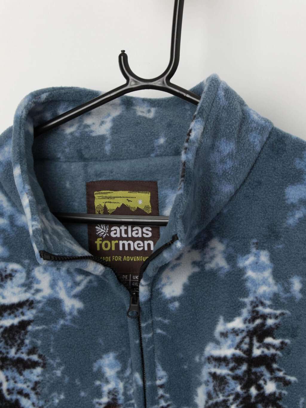 Wolves in the snow patterned fleece in blue - 3XL - Image 2