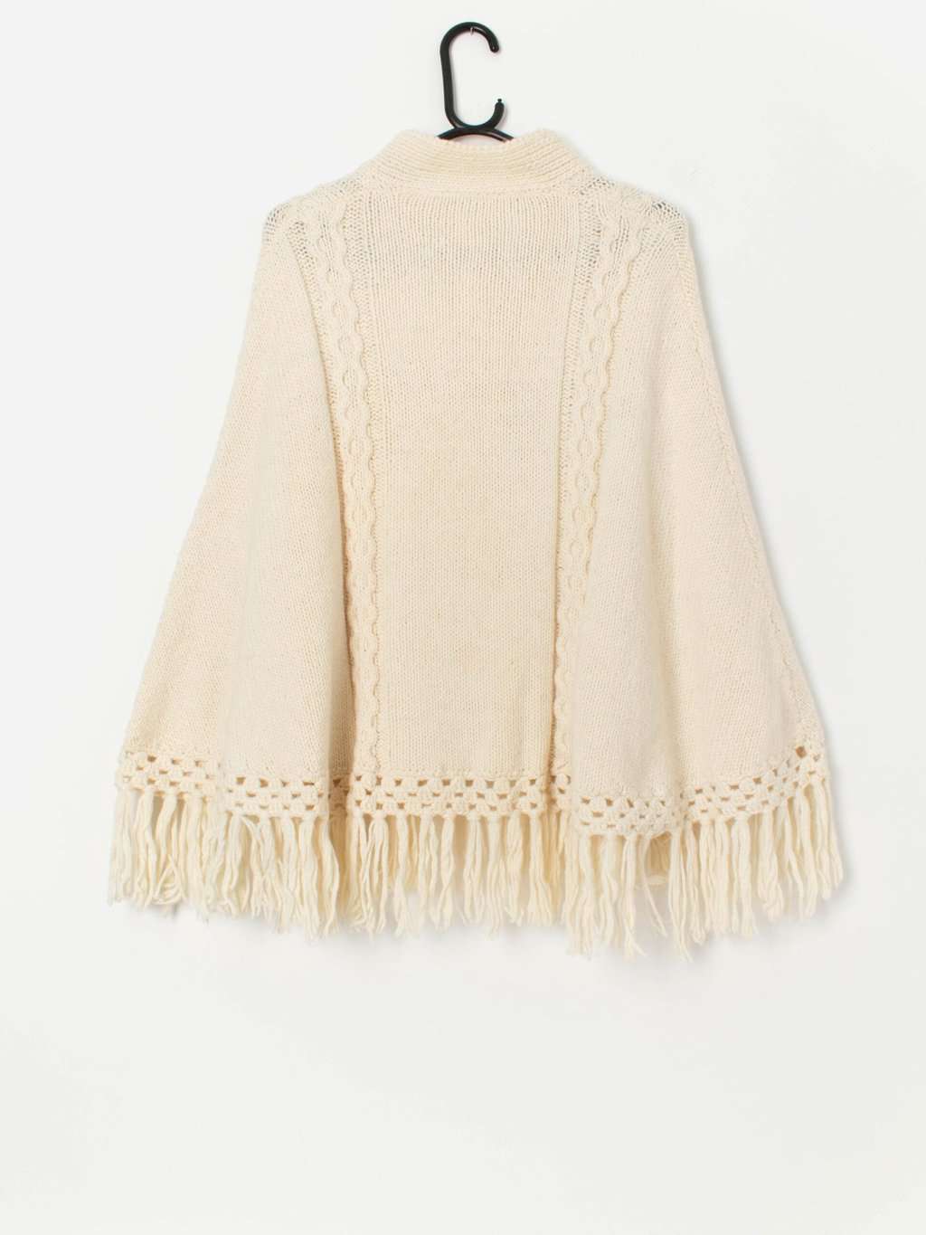 Vintage handknitted cream poncho with fringe detail - One size - Image 3