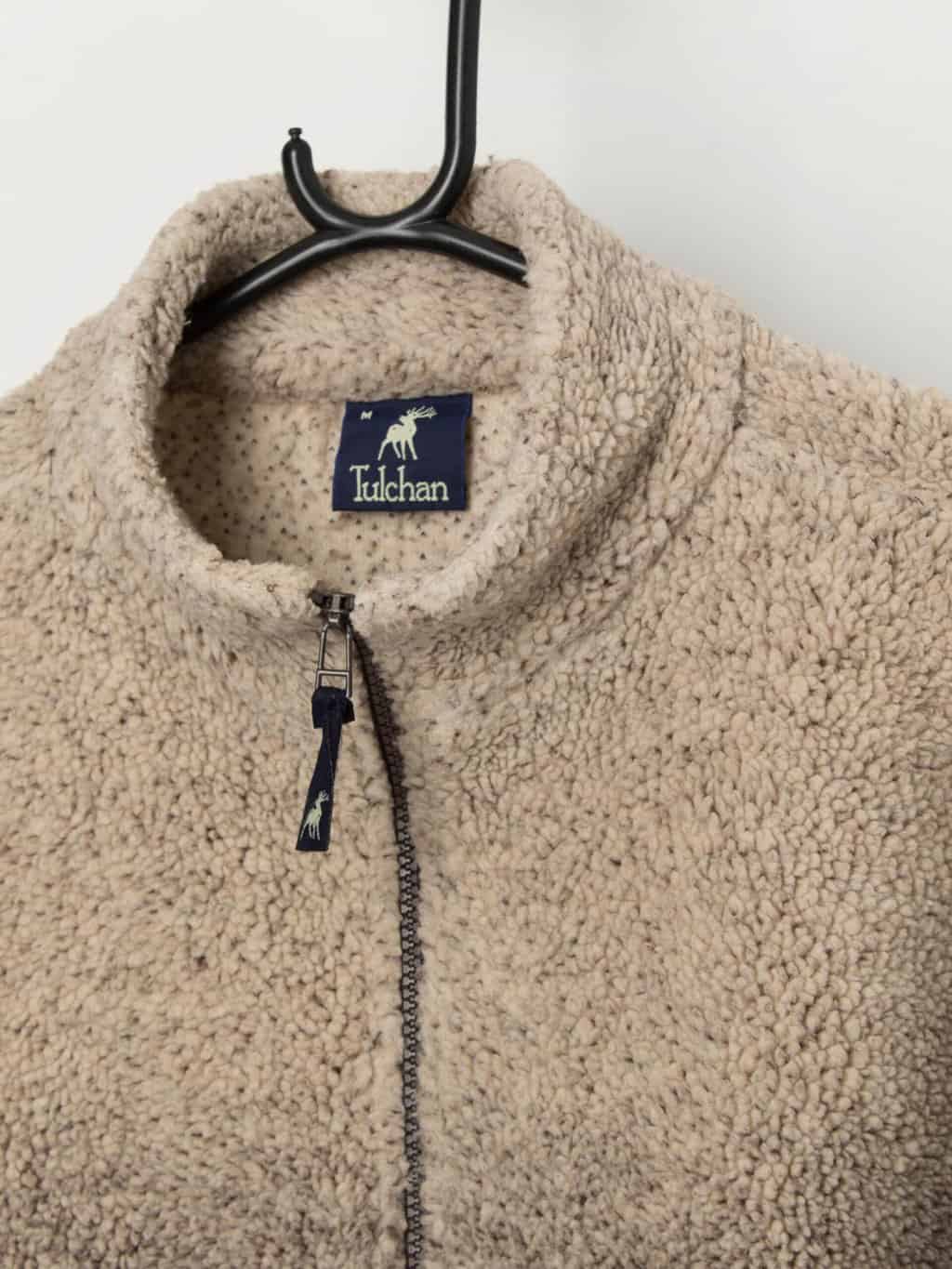 Vintage Tulchan autumn fleece with sheep and leaf appliqué - Medium - Image 2