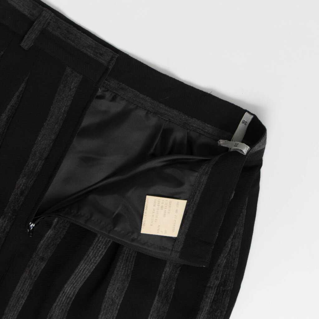 Striped vintage pencil skirt black and grey split hem 90s skirt 26 waist - Small - Image 5