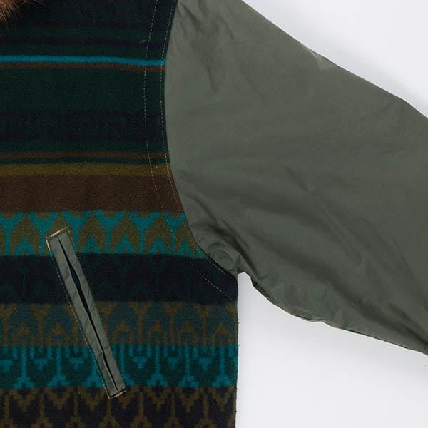 Green parka jacket, padded anorak made in Finland - L - Image 7