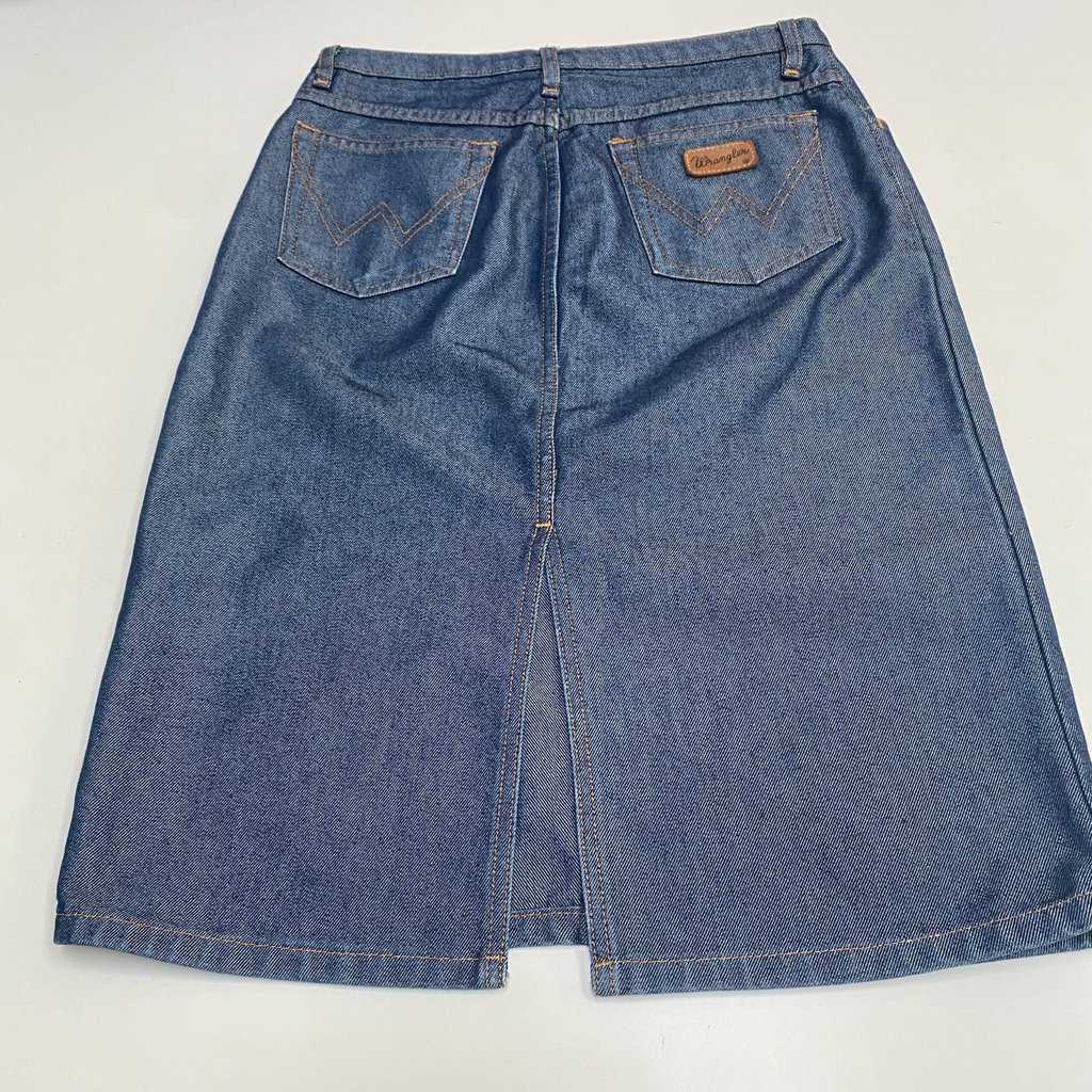 90s Wrangler denim skirt in indigo blue, Kimberly midi skirt, 29 waist - Medium - Image 10