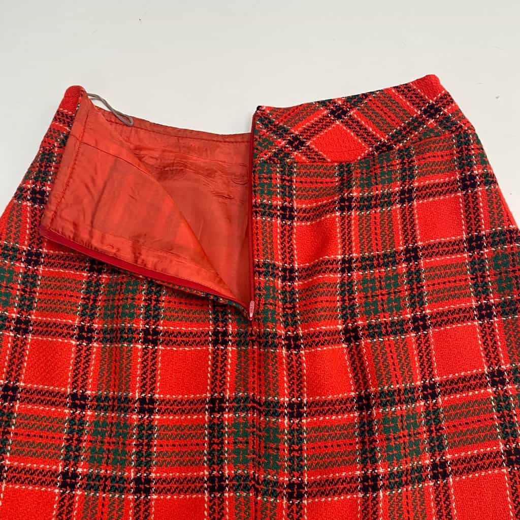Bright plaid pleated short skirt, orange-red forest green autumn winter skirt, preppy 60s 70s vintage, 29 waist - Medium - Image 9