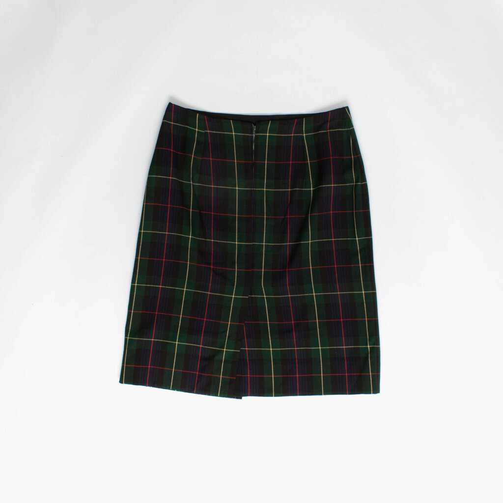 Vintage classic tartan skirt in green and navy, 1960s A-line, 32 waist - Medium / Large - Image 5