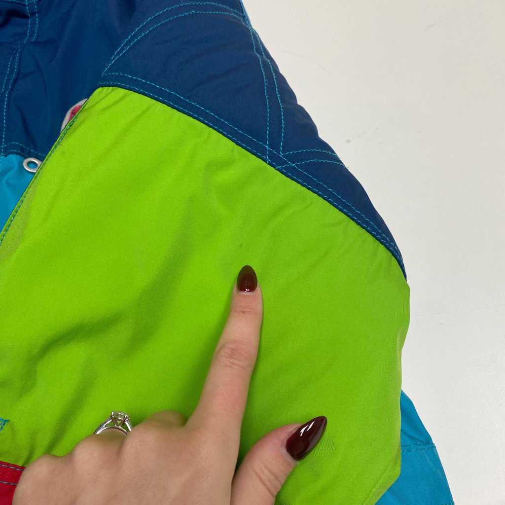 Womens bright vintage ski jacket by Cacao Master Tech, 1980s padded winter jacket - Large - Image 8