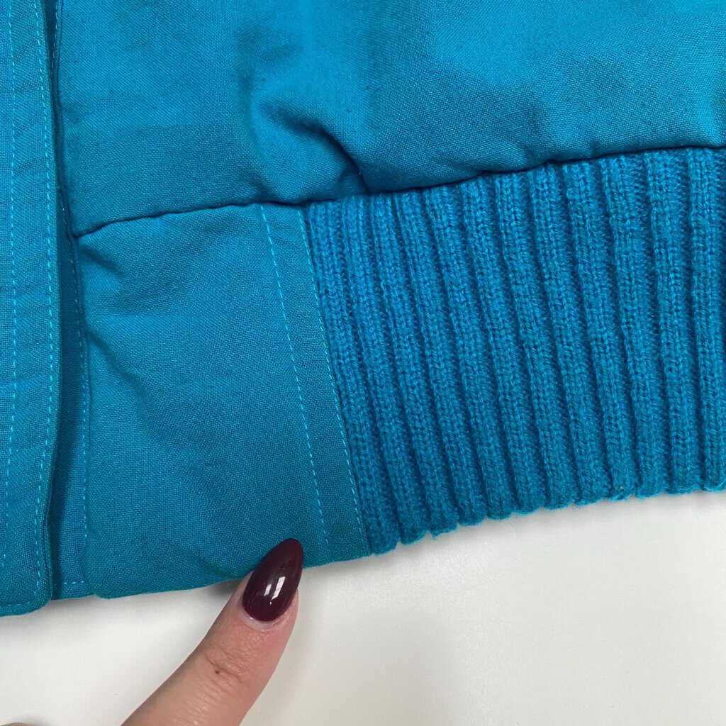 Womens blue padded vintage jacket, cotton insulated winter jacket - Medium / Large - Image 6