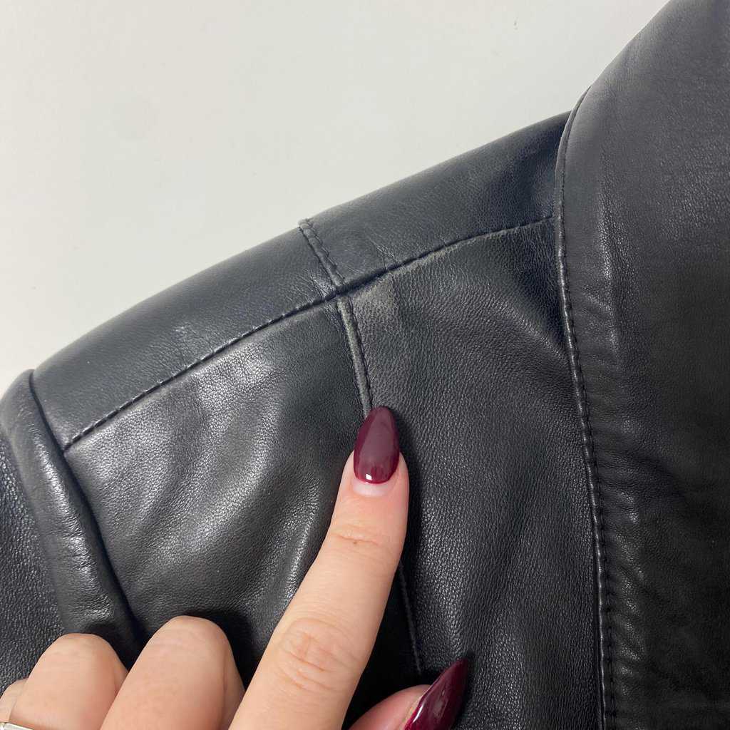 Black leather vintage jacket, fitted blazer, retro real leather jacket - Medium / Large - Image 10