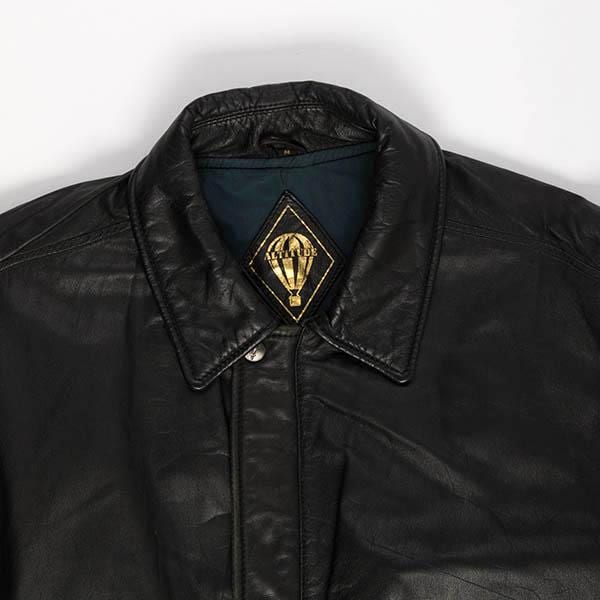 Mens black leather bomber jacket, padded winter vintage jacket - Large - Image 5