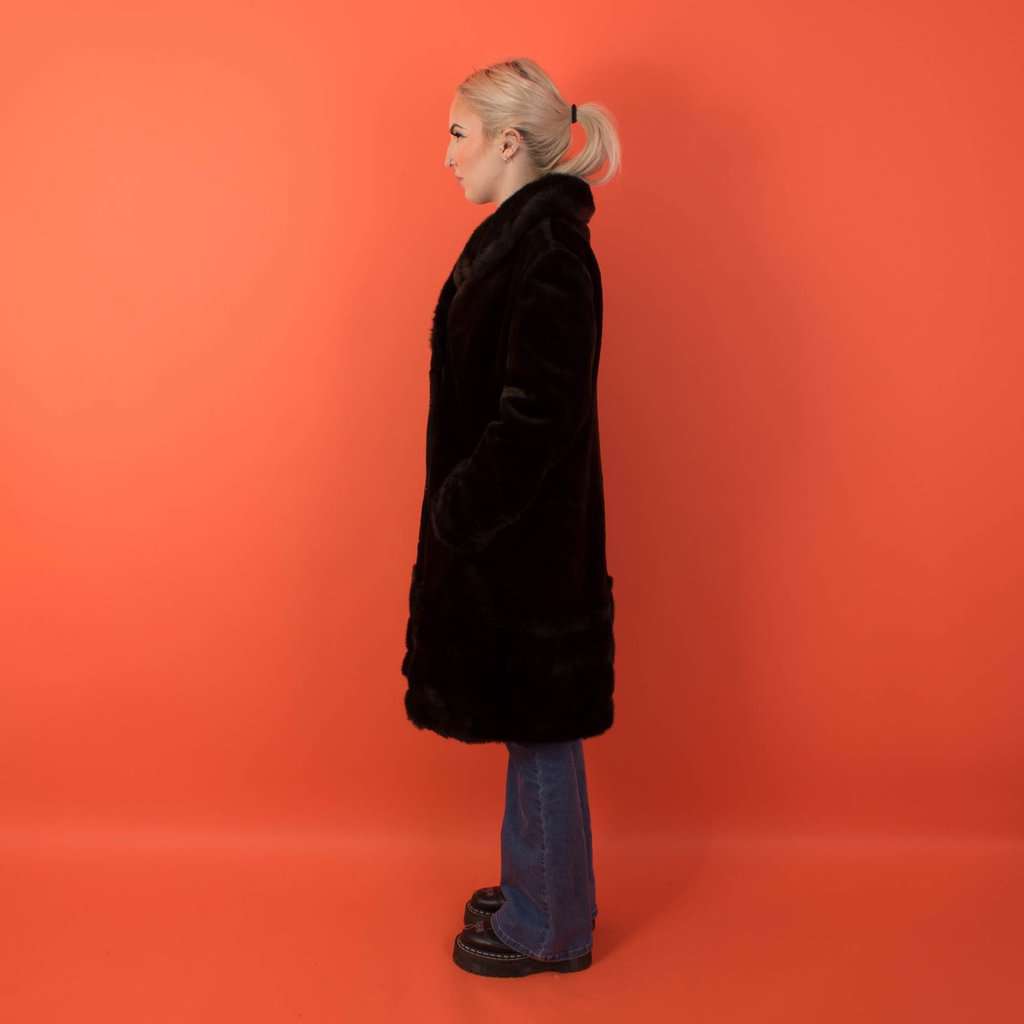 Vintage chocolate brown faux fur coat, womens heavy faux fur winter jacket - Medium - Image 3