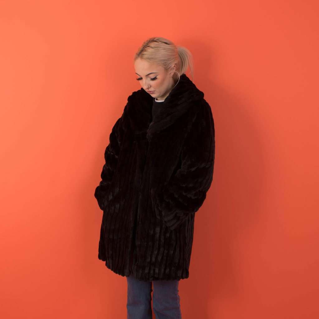 Vintage black faux fur coat, long cosy winter coat, soft black coat - Medium - Image 5