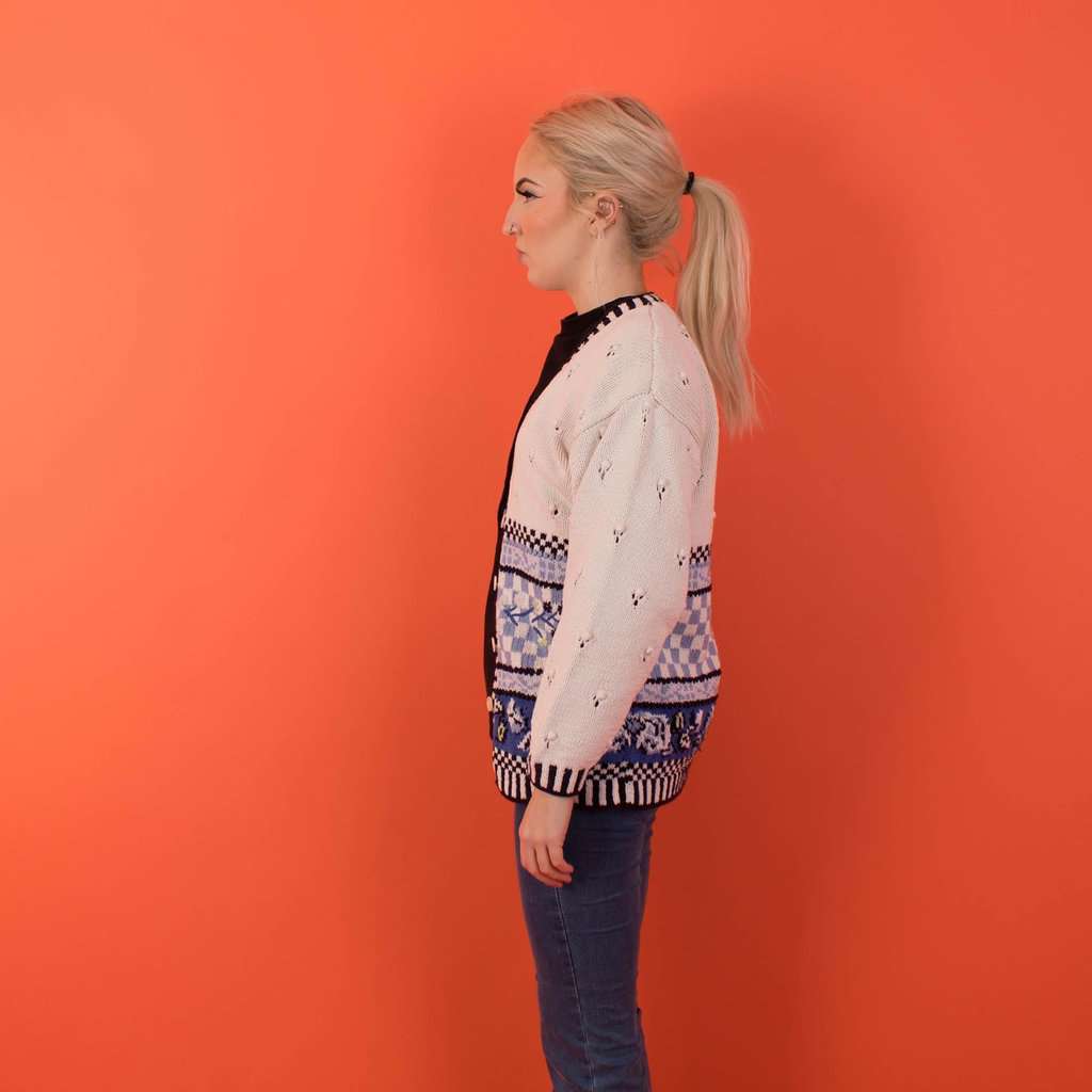 Vintage floral cardigan by Jumper, white cardigan with pretty blue flowers, womens V-neck 90s cardigan - Small - Image 3